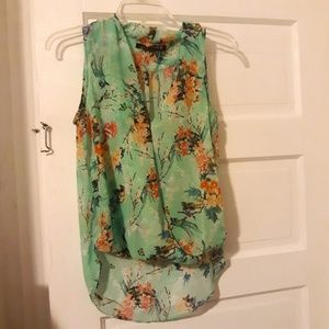 Floral Print Sleeveless Shirt